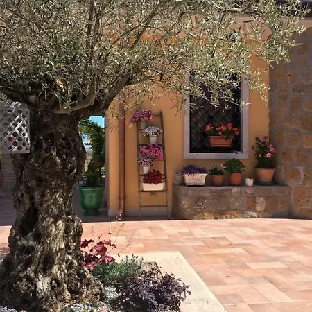 Borgo Sacramento Holiday home *